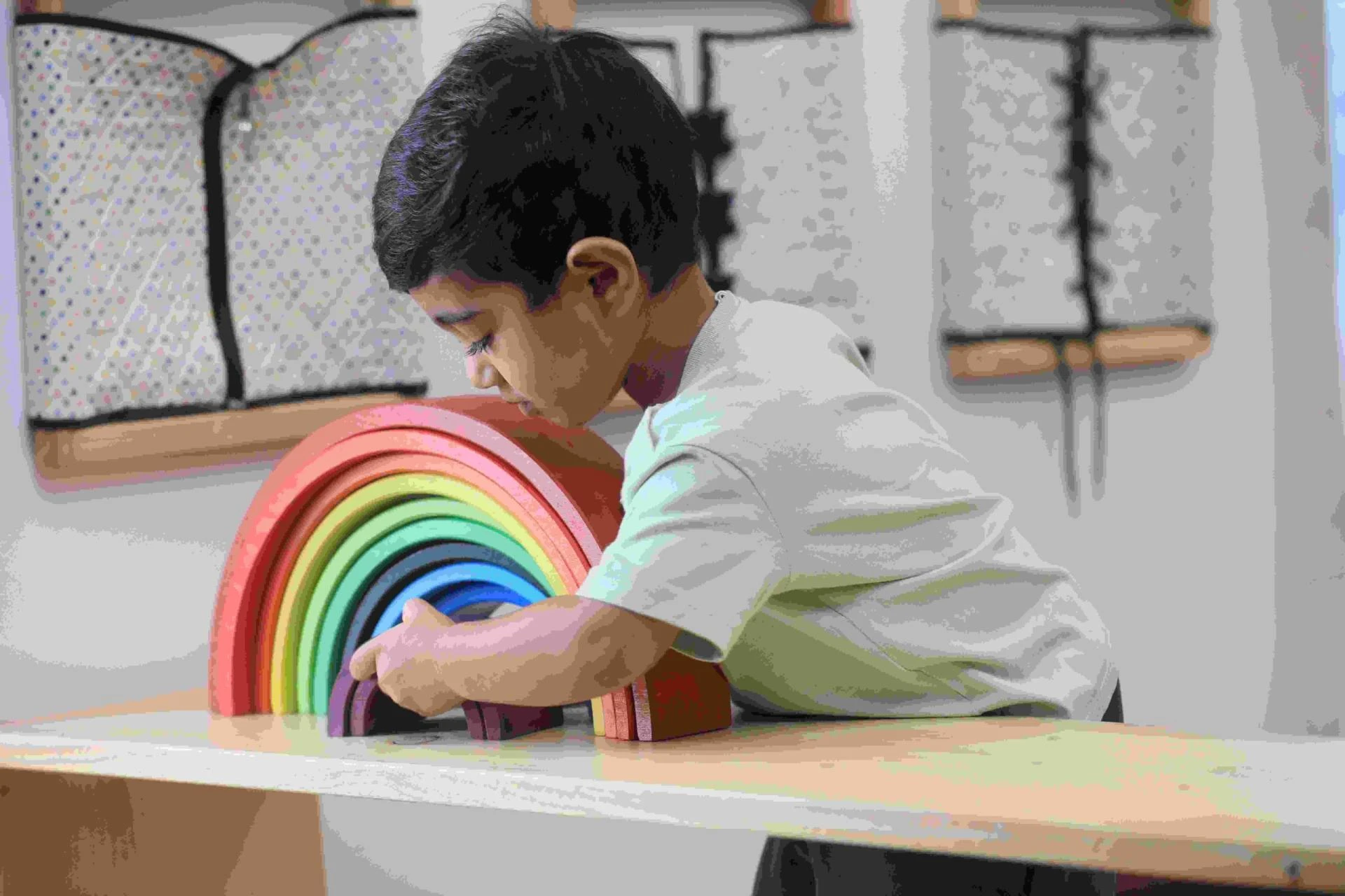 The Benefits of Colour Play for Babies &amp; Toddlers | GrapplerTodd | Montessori Educational Toys