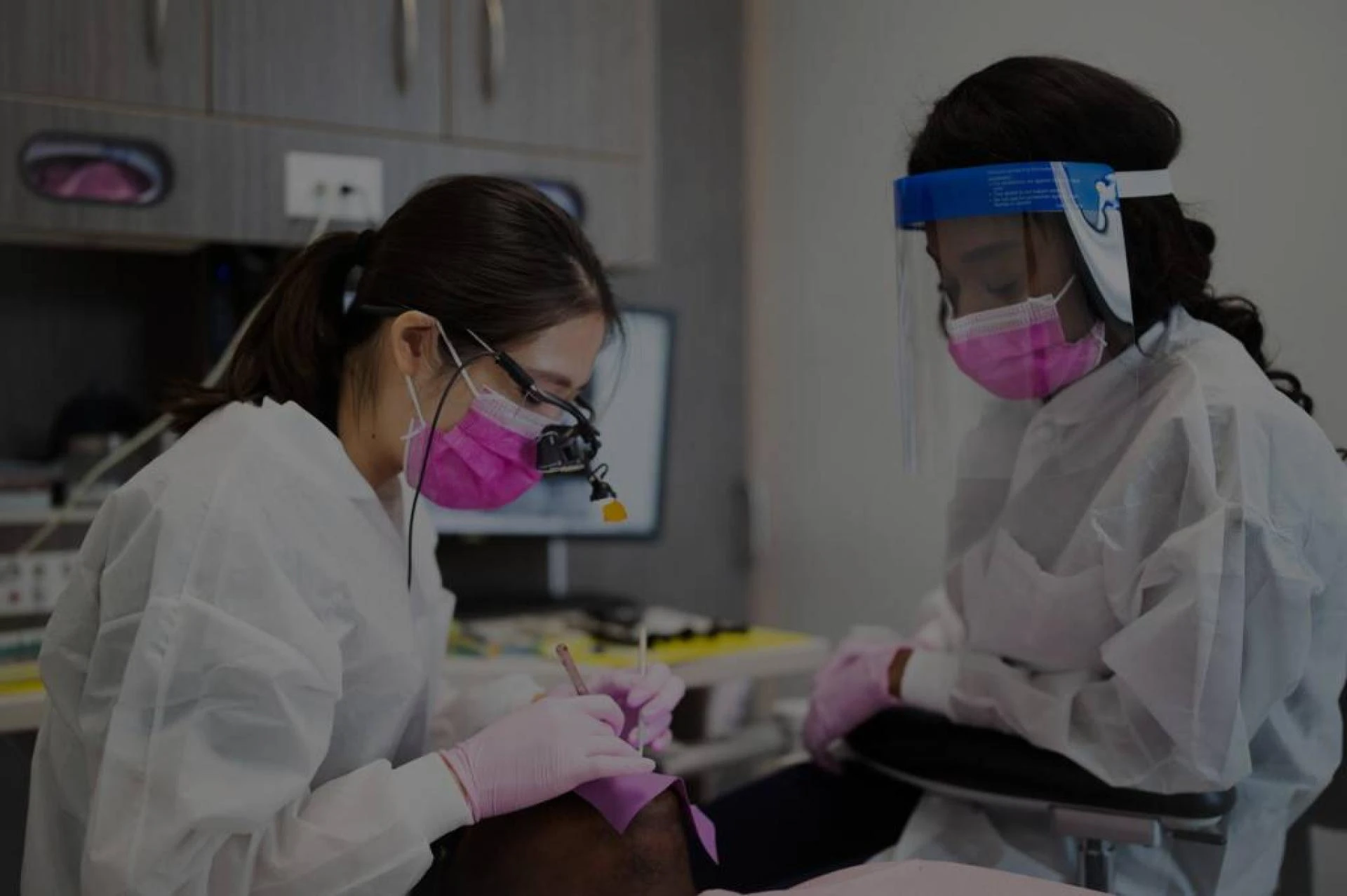 VIP Dental Implants Houston | Board-Certified Periodontist