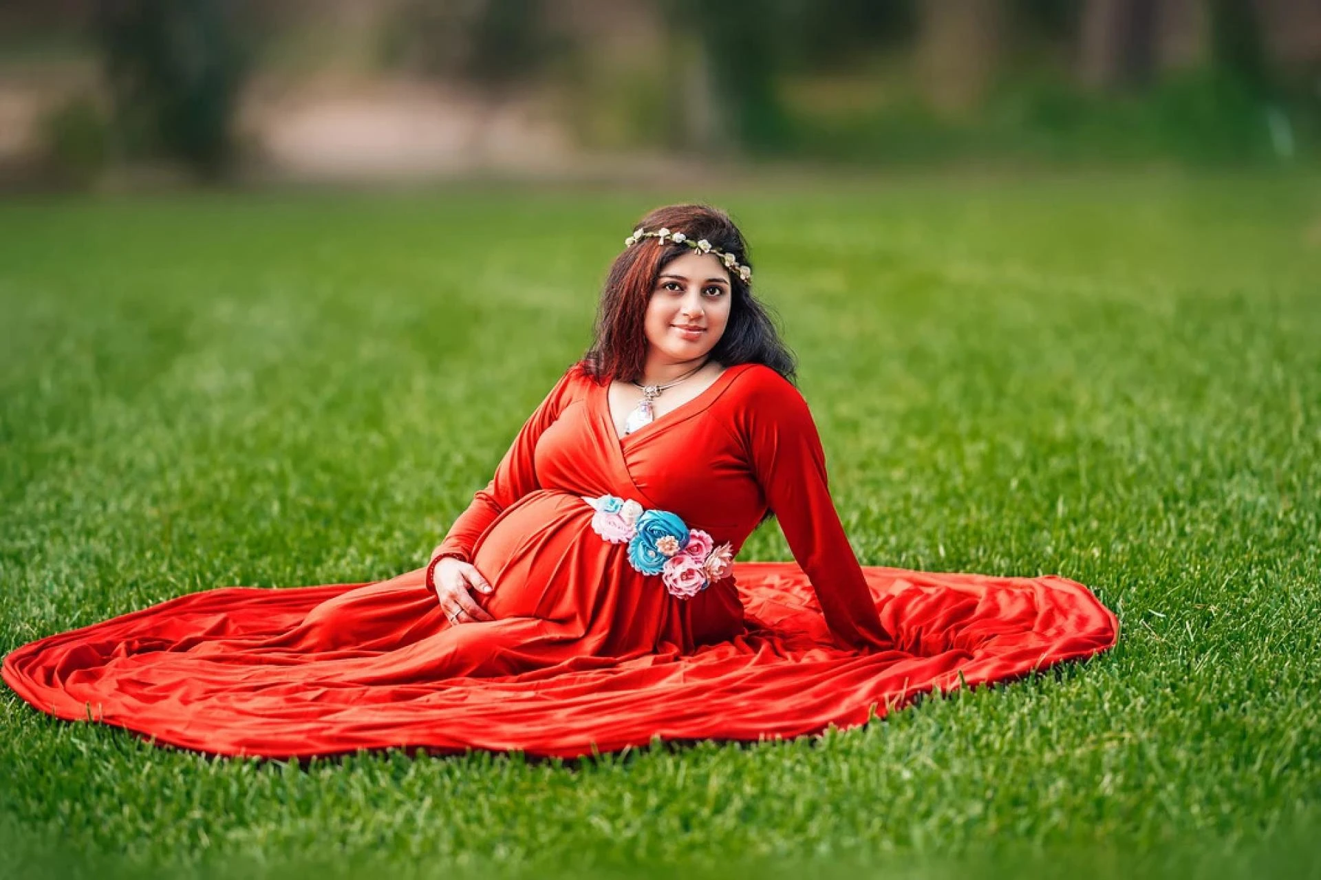 Can I purchase prints or albums of my maternity photos?