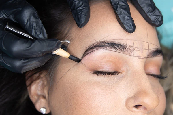 Unveiling the Brow Effect: A Guide to Transformative Eyebrows