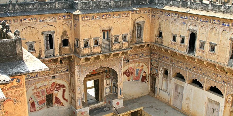 Explora el turismo místico de Rajasthan