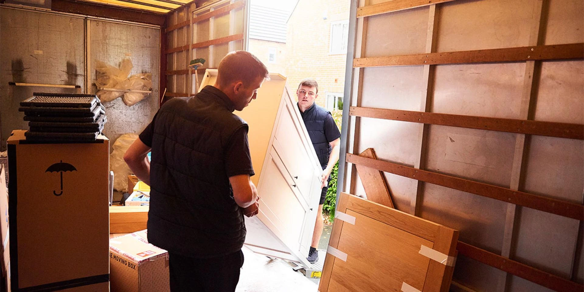 Top Unpacking Tips from Professional Office Movers- Auckland Kiwi Movers