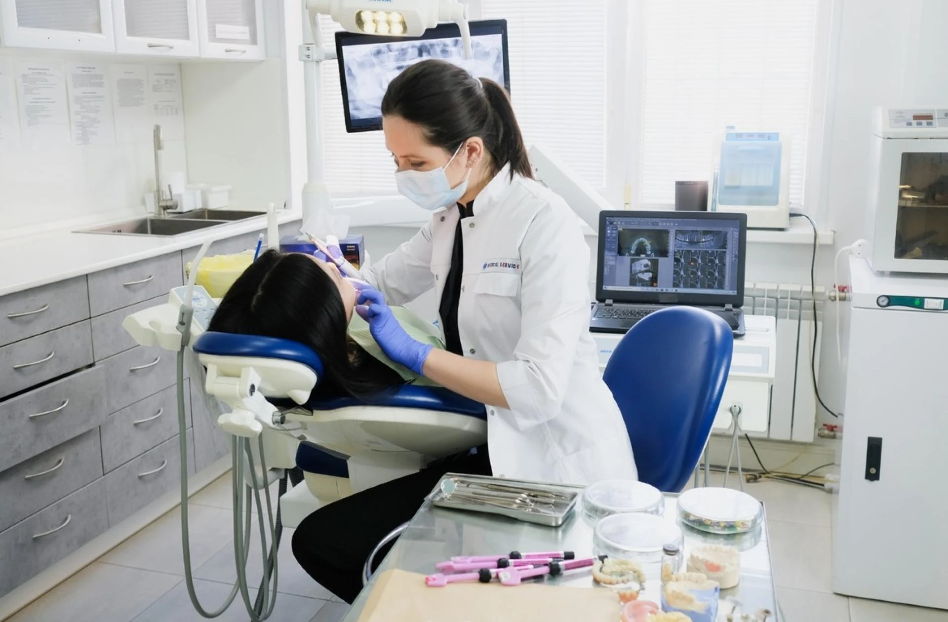 7 Benefits of Visiting the Dentist Near Me