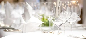 Commercial Laundry Near Me: Petersfield Linen Services