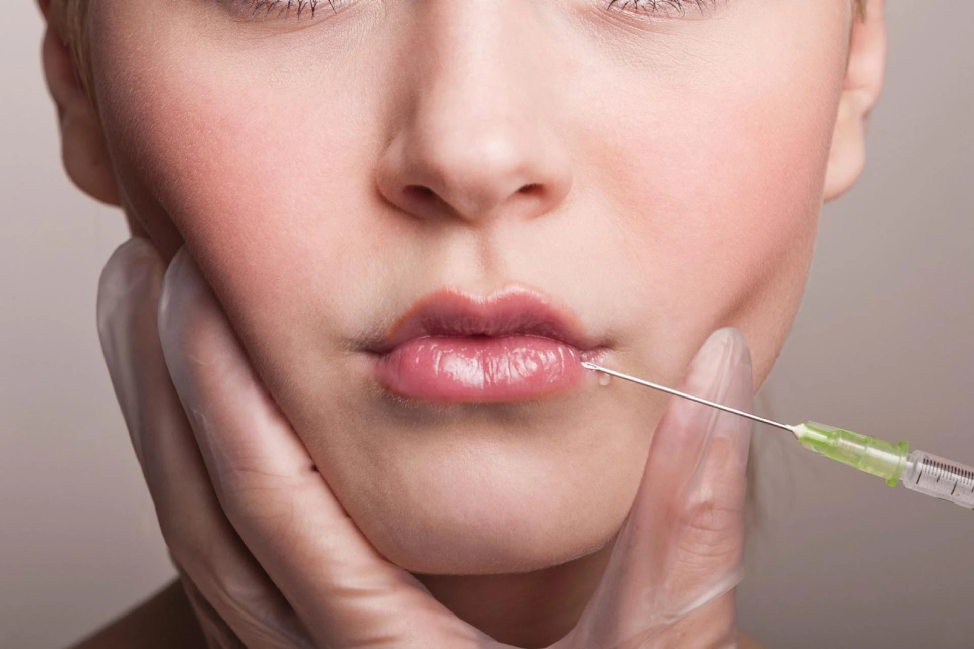 Unleash Your Inner Beauty: Achieve Beautiful Lips with a Botox Lip Flip in Dubai