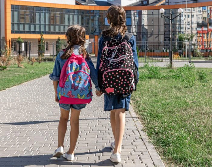 How To Choose The Right Backpack for Your Child