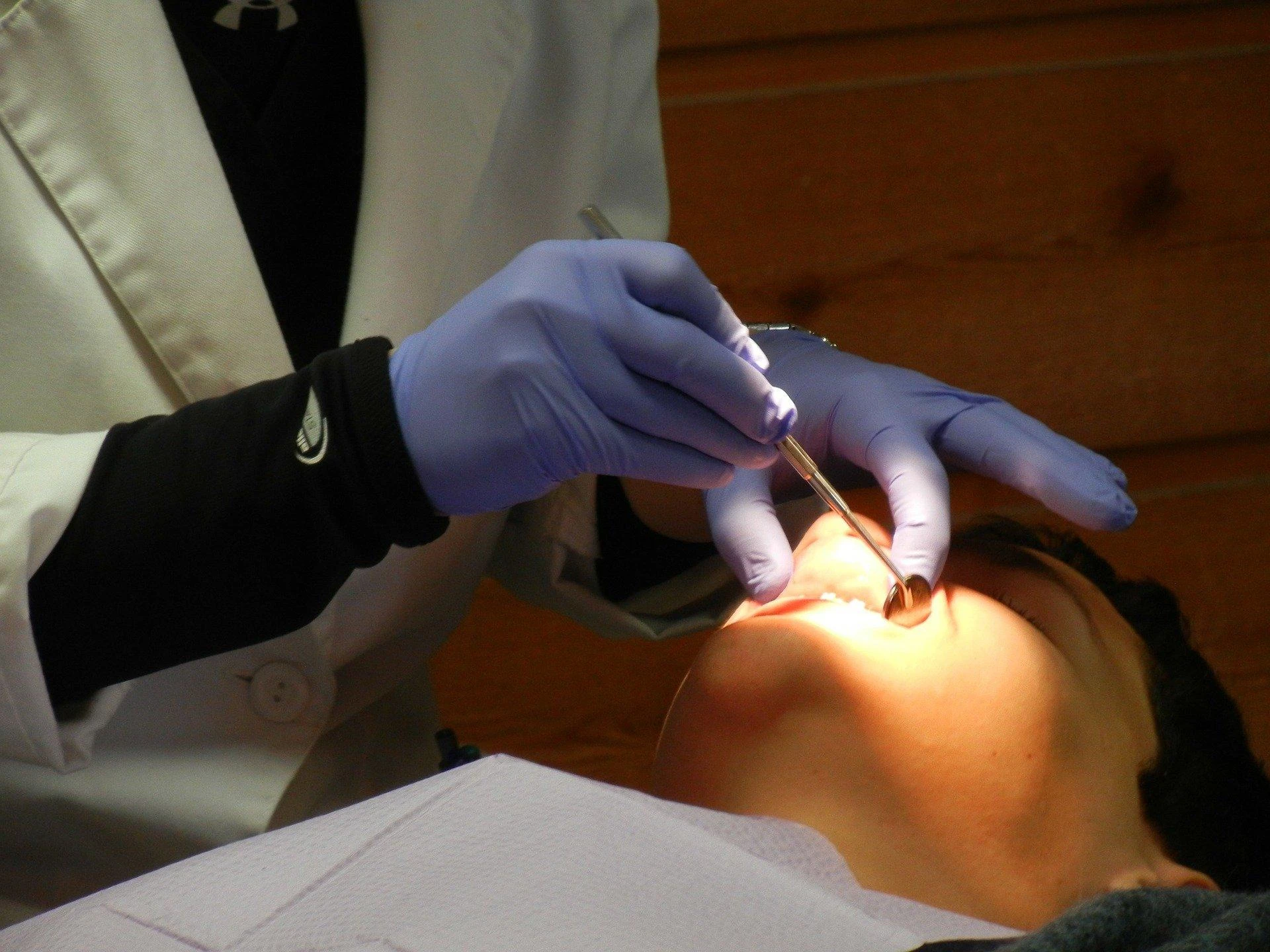 10 COMMON MYTHS ABOUT ROOT CANAL DEBUNKING