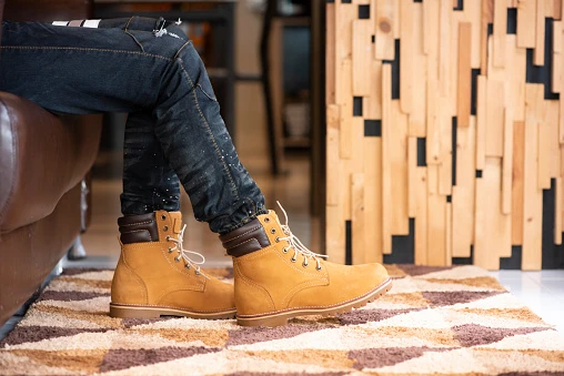 12 Amazing Types of Boots