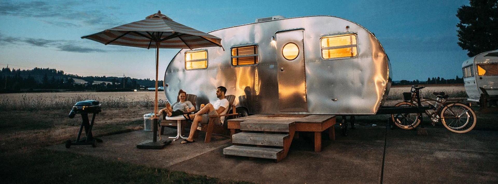 From Size to Amenities: How to Choose the Ideal Camper Rental in Kelowna?