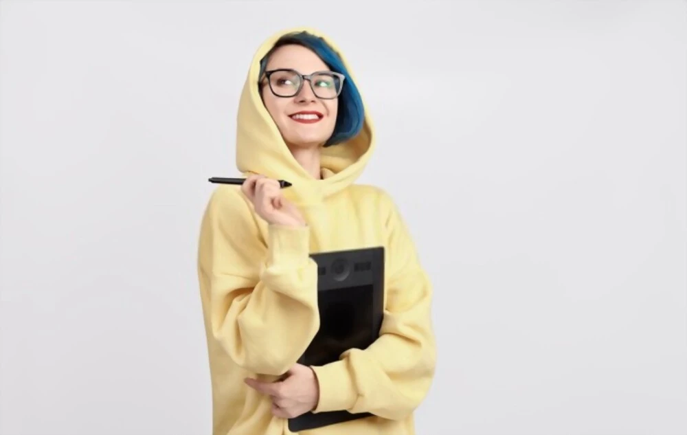 How to hire graphic designers?