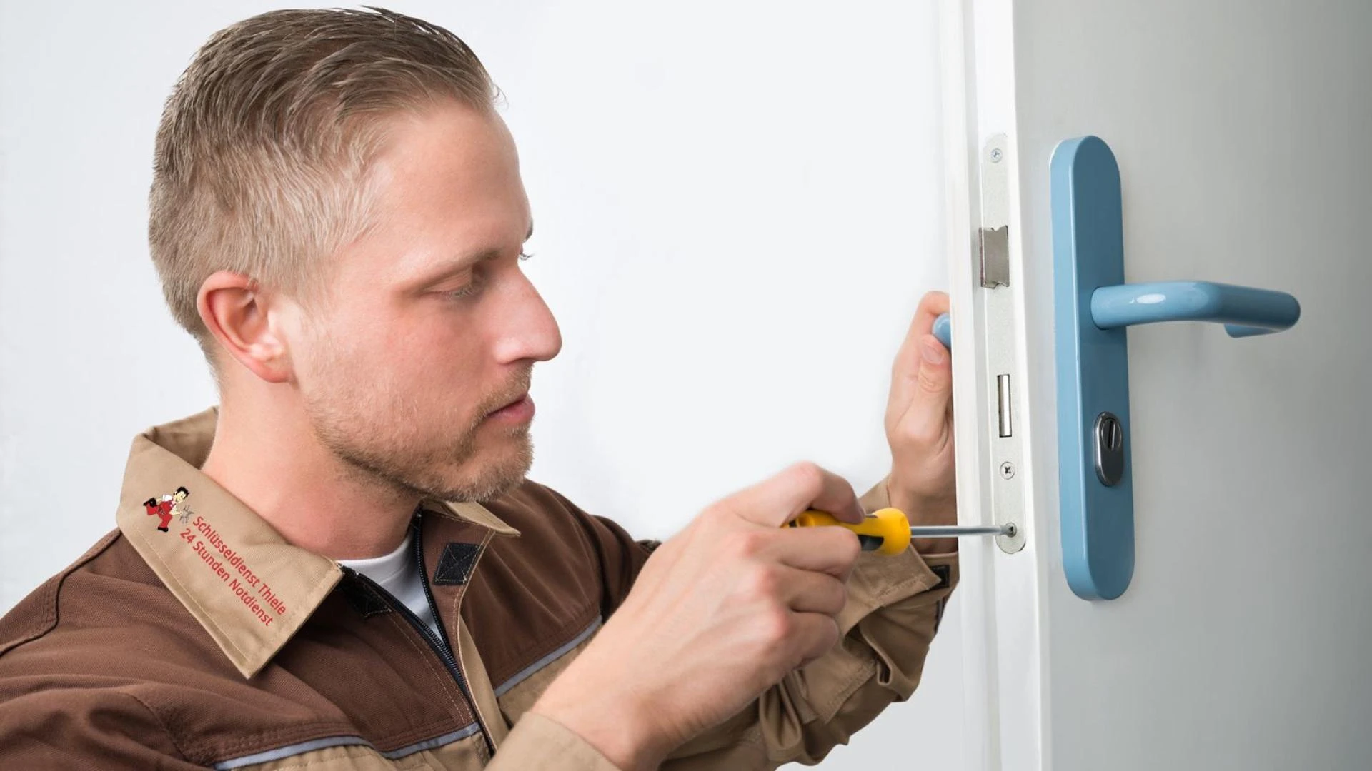 Qualifications of an Emergency Locksmith