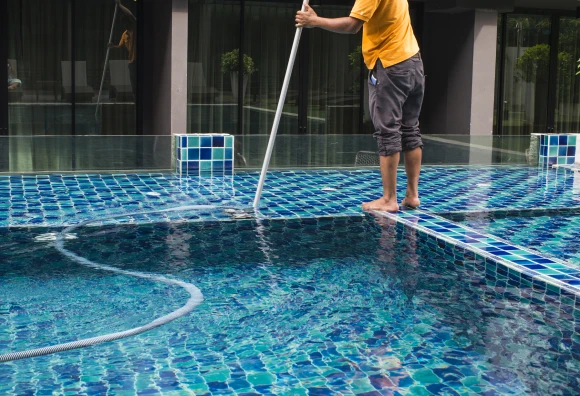 How to get your swimming pool ready for summer
