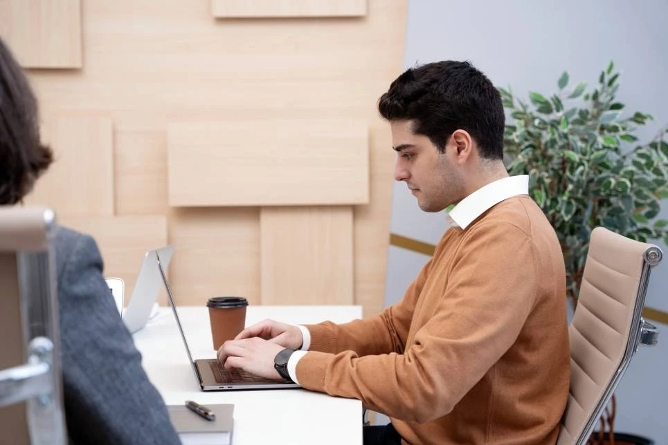 Overcoming Language and Communication Barriers When Working with Indian Developers
