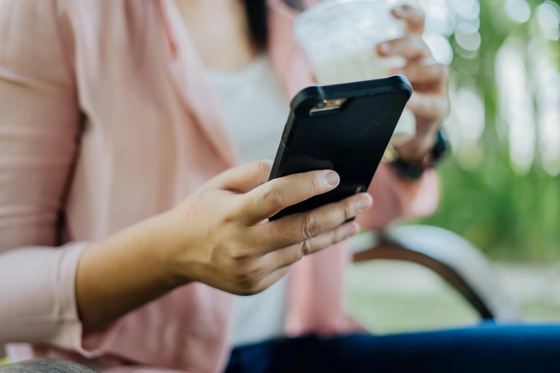 Attractive benefits of Airtel Broadband plans