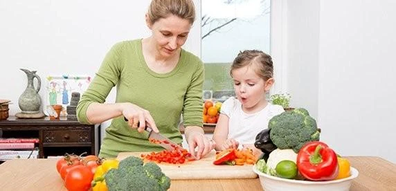 How to get fussy eaters to love green veggies