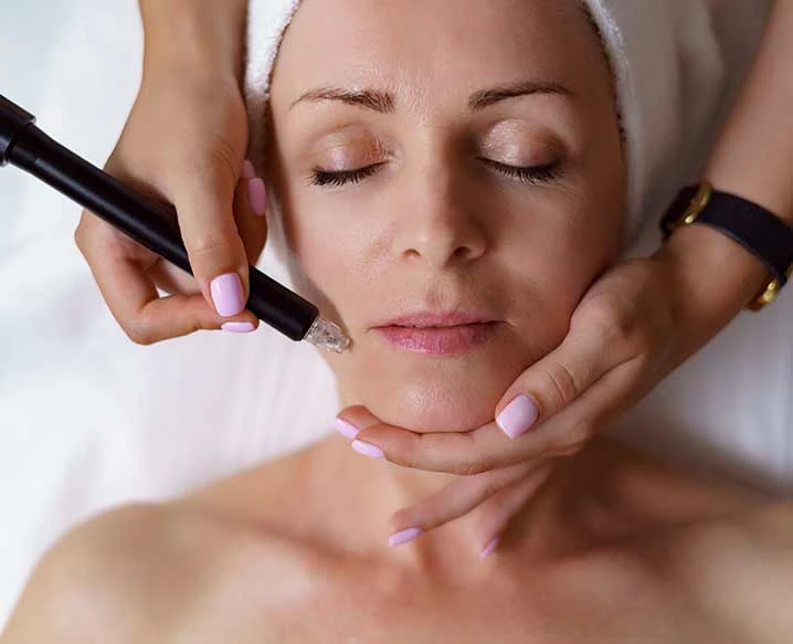 Make Skin Look Brighter With Hydrafacial Treatment