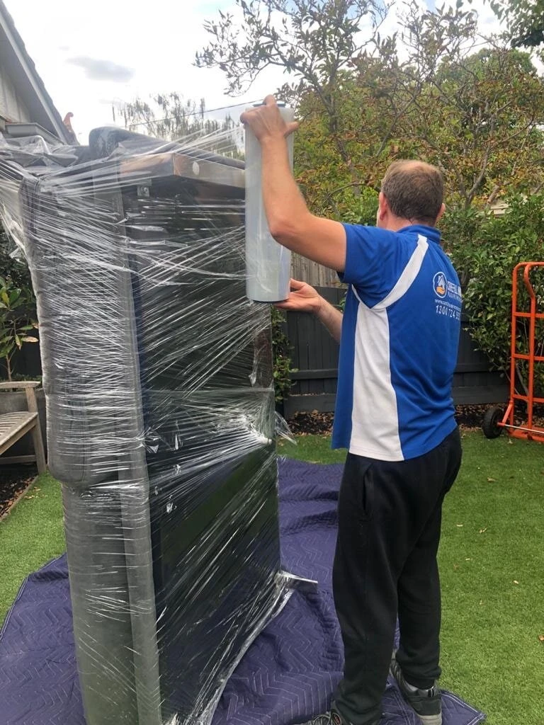 How to select a furniture removalist?