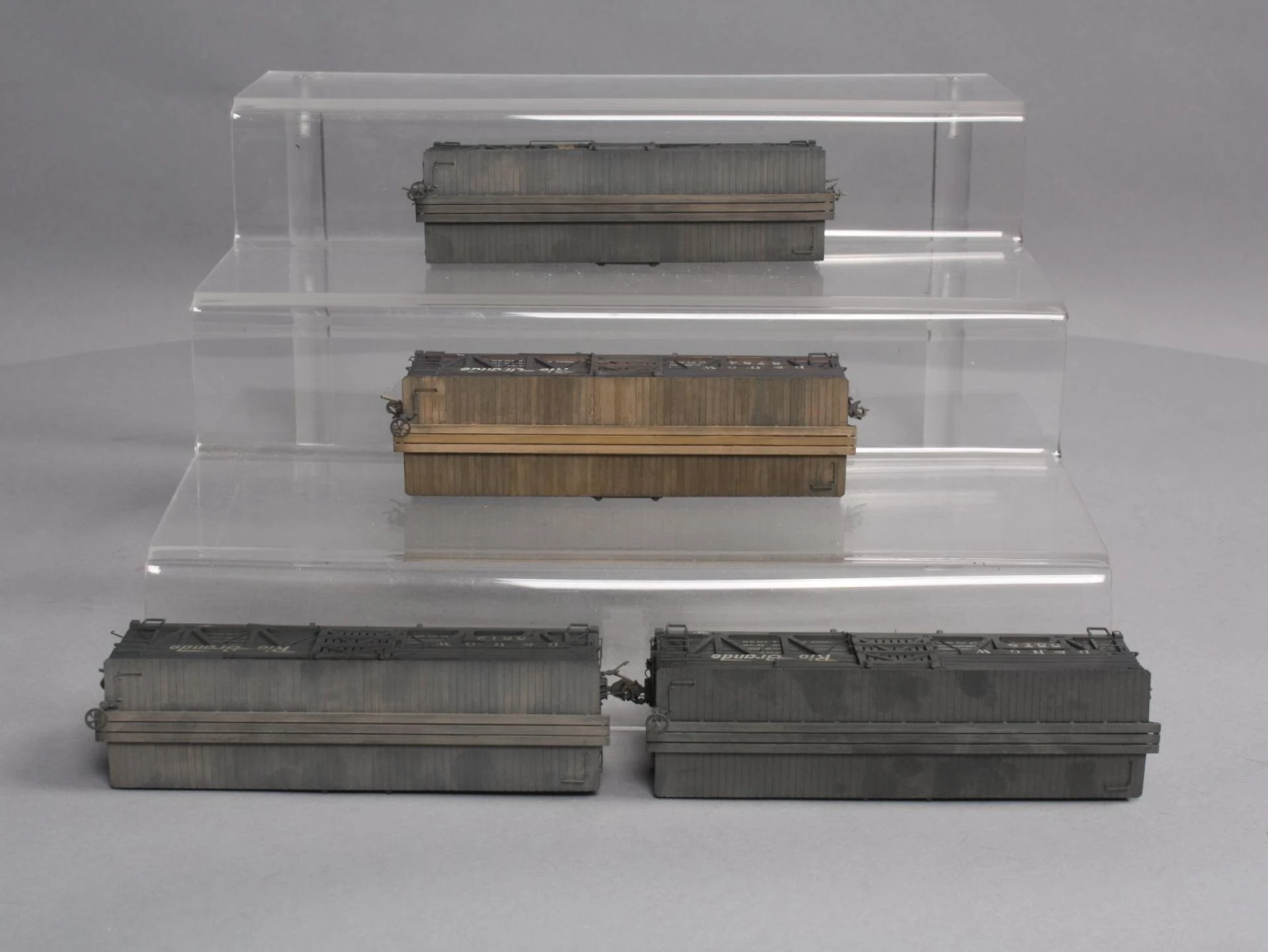Model Trains &amp; Railway Sets