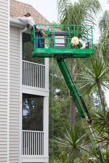 3 Tips For Commercial Roof Repair