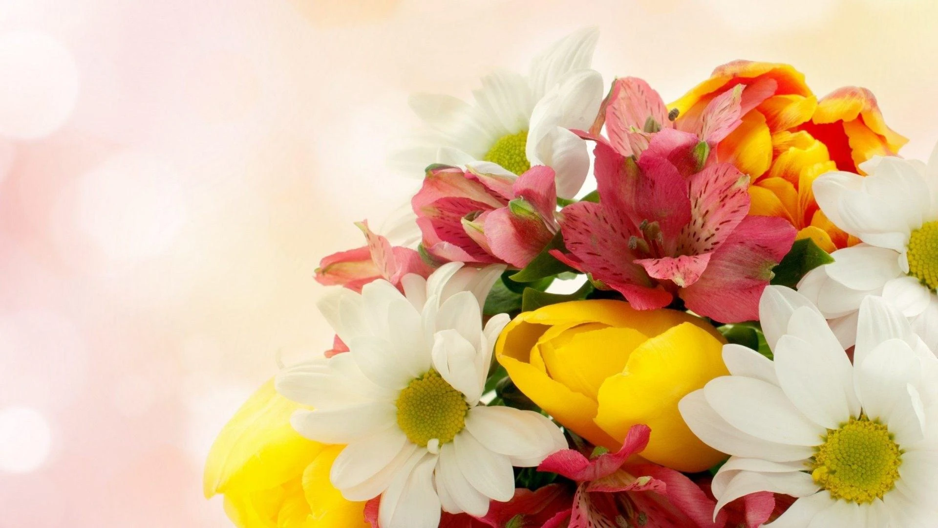 Sending Joy Across Seas: Online Gift Basket Delivery in Italy