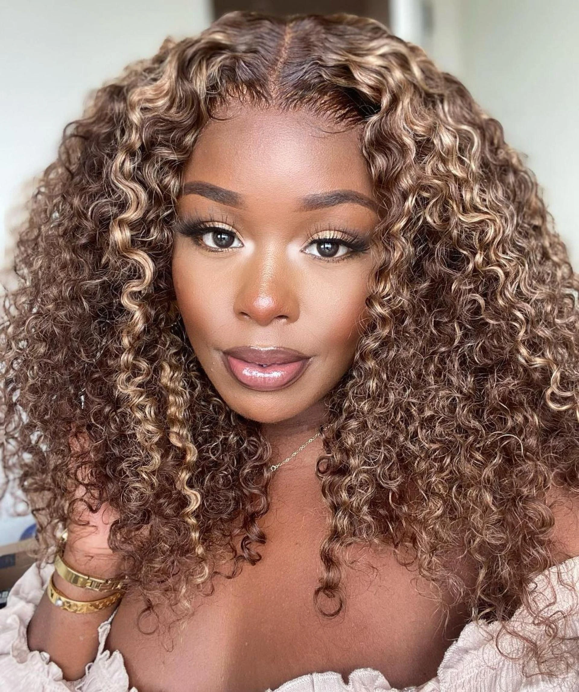 Select The Hair Wig With Good Quality And Discount Offers