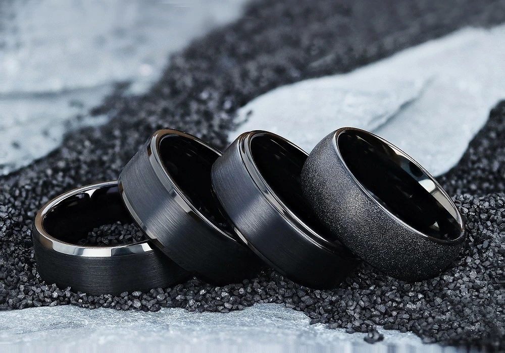 4 Reasons Choosing a Unique Wedding Band Is the Way to Go