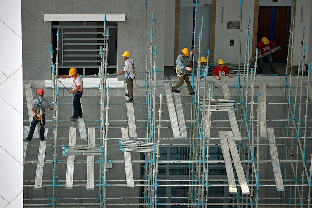 How Can Sydney's Height Safety System Be Analyzed?
