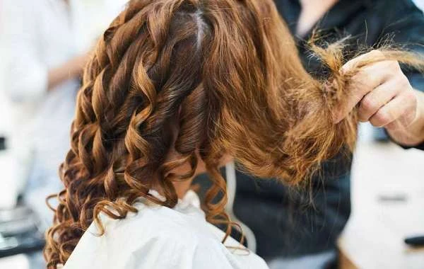How to Style Curly Hair