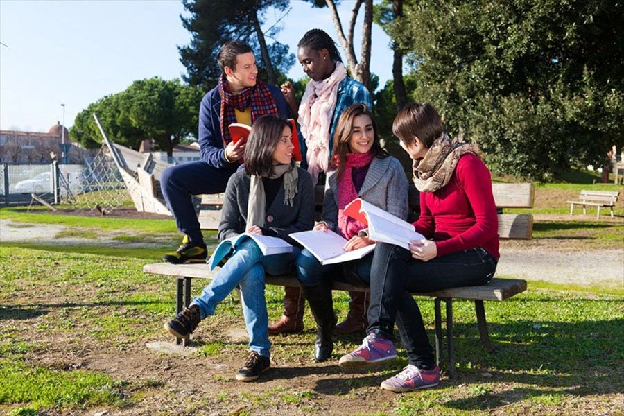 Make Your Dream Of Studying Abroad Come To Life With Eklavya Overseas