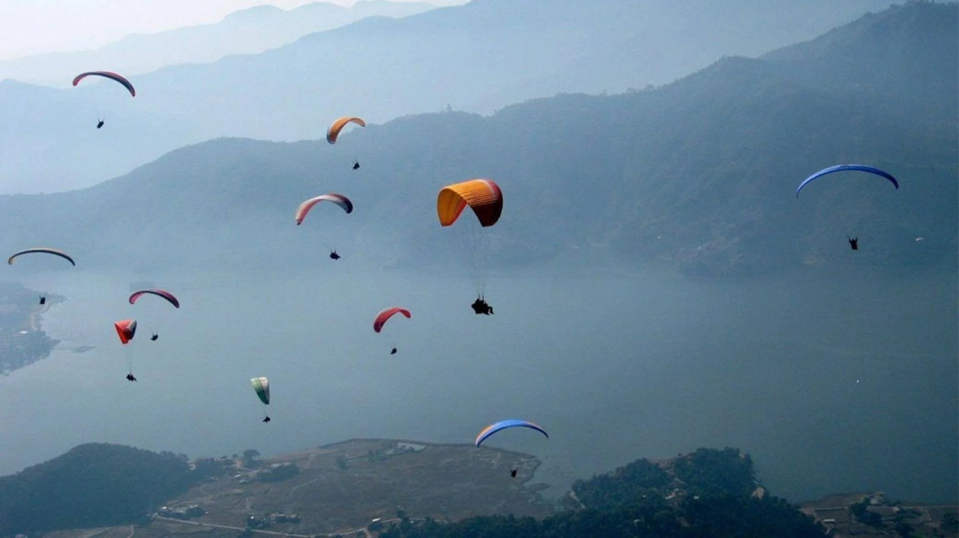 Unleash Your Adventurous Spirit: Paragliding in Bir Billing, the Paragliding Capital of India