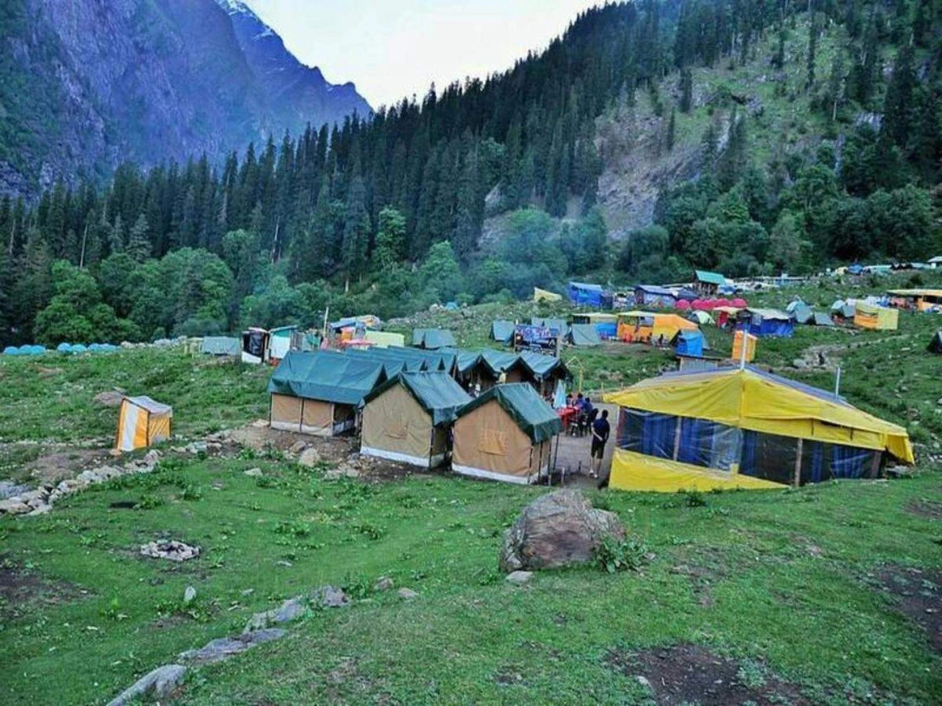 Kheerganga Trek: A Spiritual Retreat amidst the Himalayan Wilderness