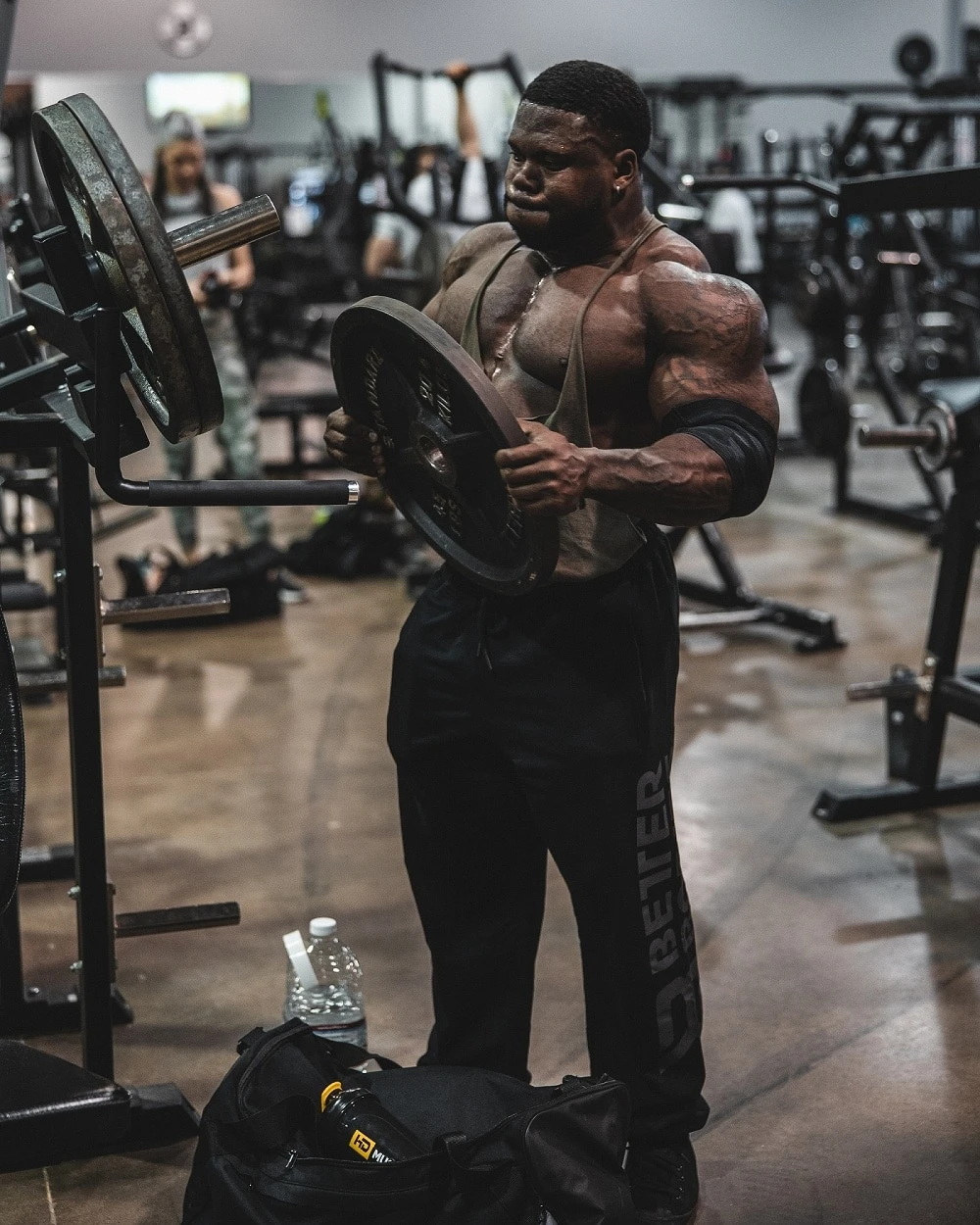 5 Things to Avoid if You Want to Build Muscle