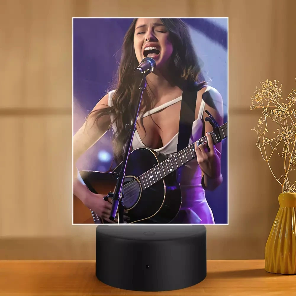 Misrepresentation of Rodrigo's merch