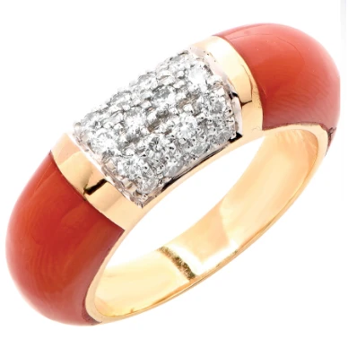 Sell A Diamond Ring Only To The Experts At Regent Jewelers in Miami