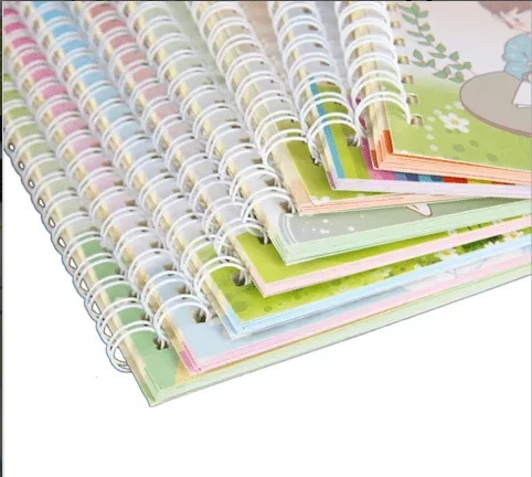 Libérez la créativité de votre enfant avec le kit d'écriture pour enfants "Mon Livret Magique"