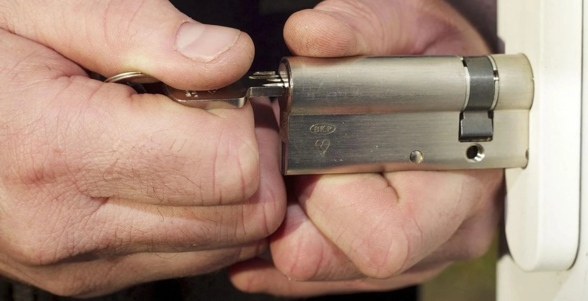 What to do whenyou get locked out of your house?