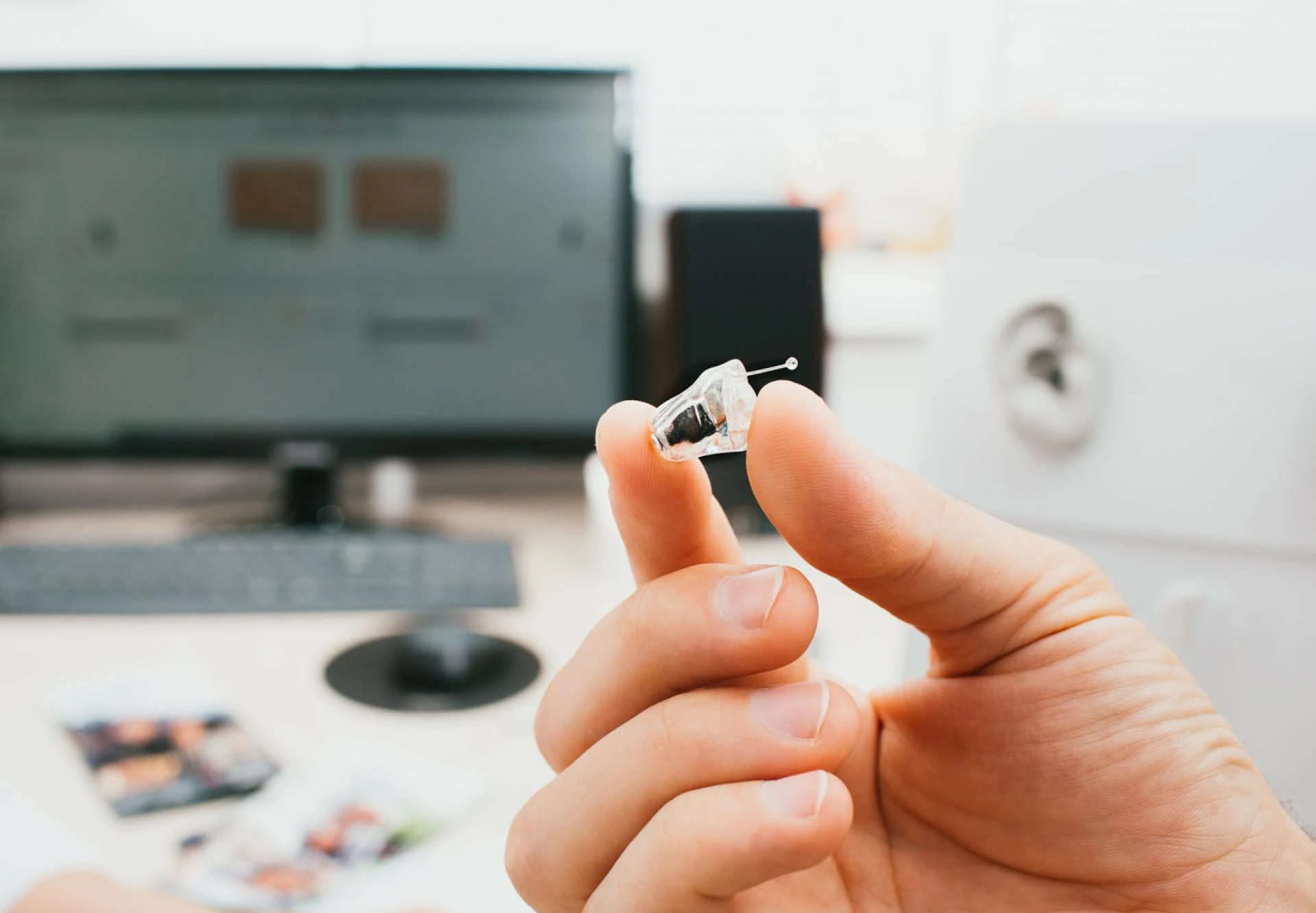 Hearing aids: how to adapt to medical devices faster?