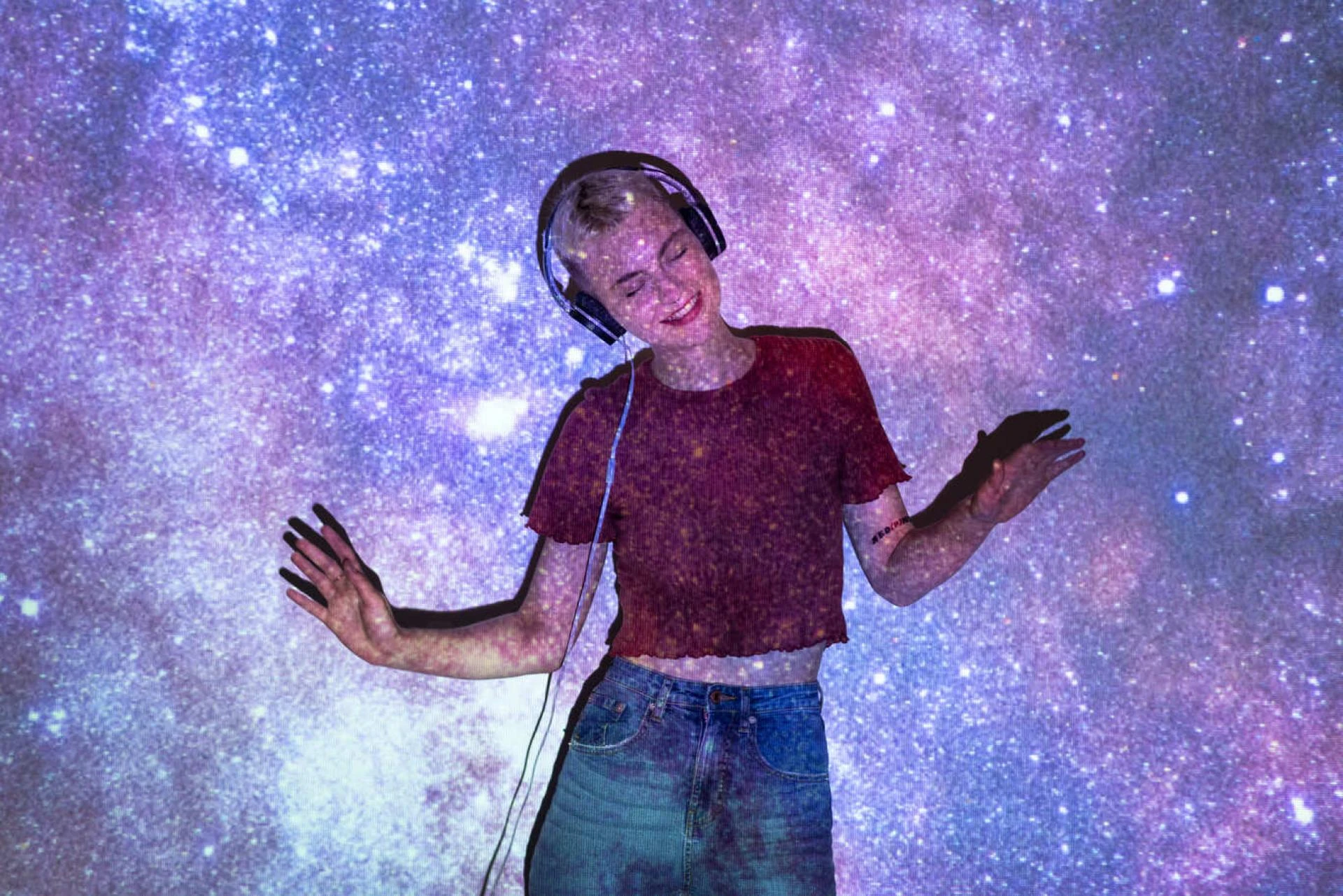Christian Trance Music Serves to Establish an Environment Conducive to Surrender, Fostering a Deep Connection with God