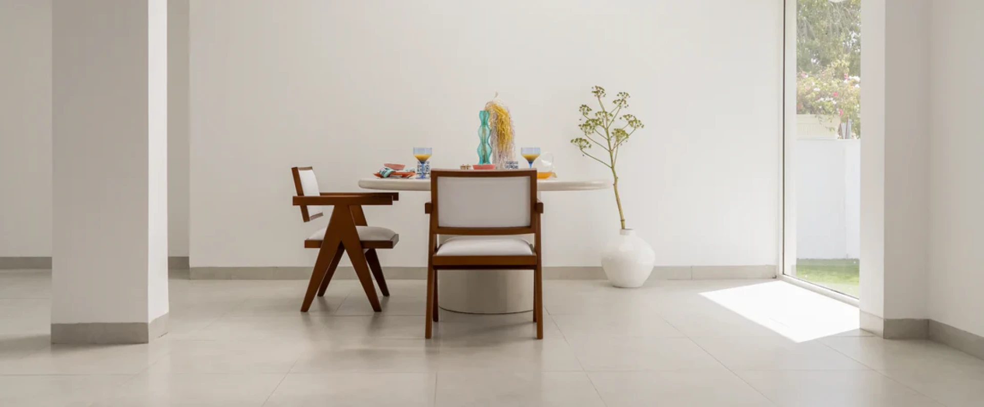 The Ultimate Guide to Choosing the Perfect Dining Room Table