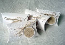7 Quick Tips For Custom Pillow Boxes