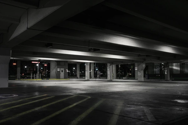 Compare Airport Parking Services, Prices and Deals for Best Amenities