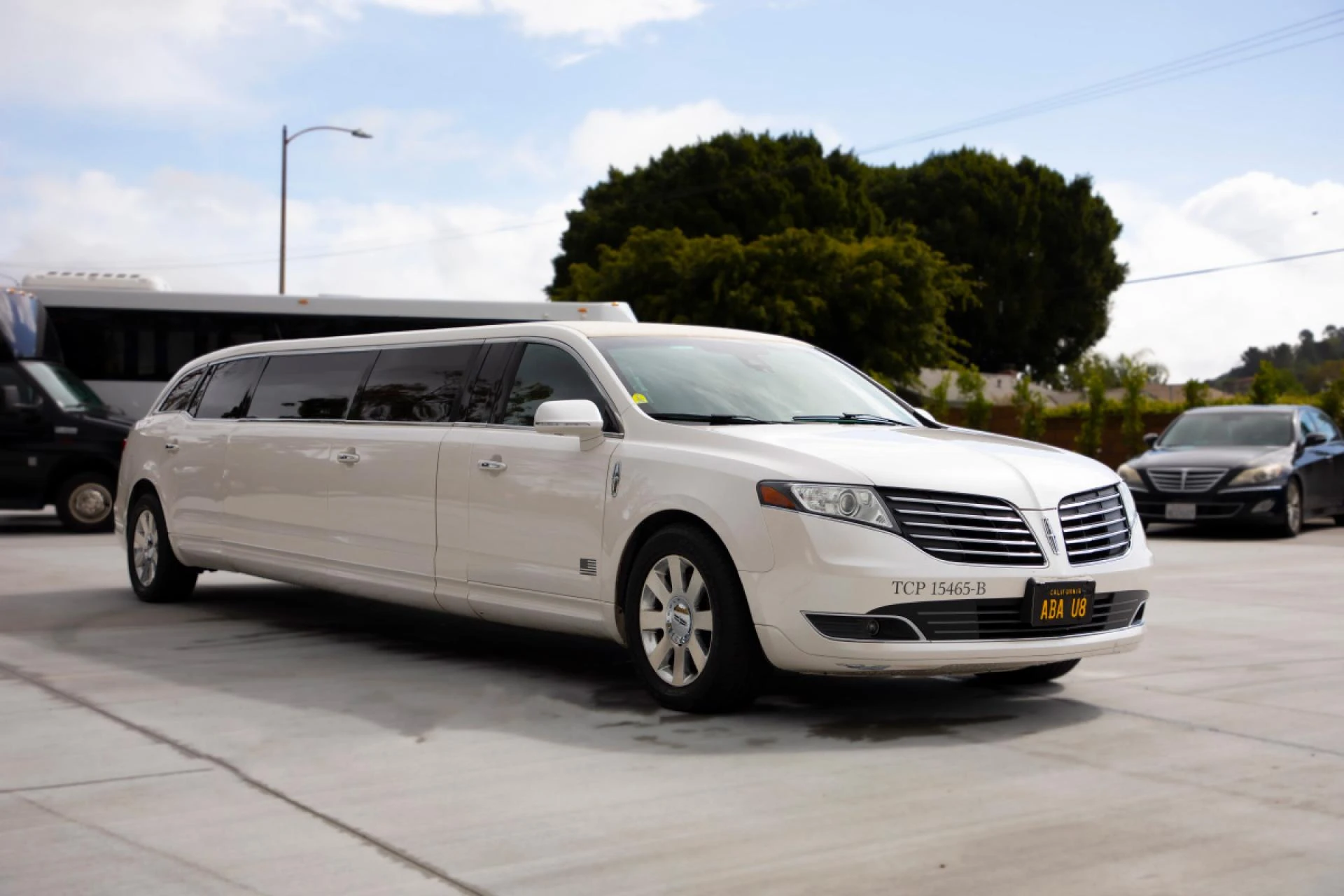 ABA Unique Limousine Inc.