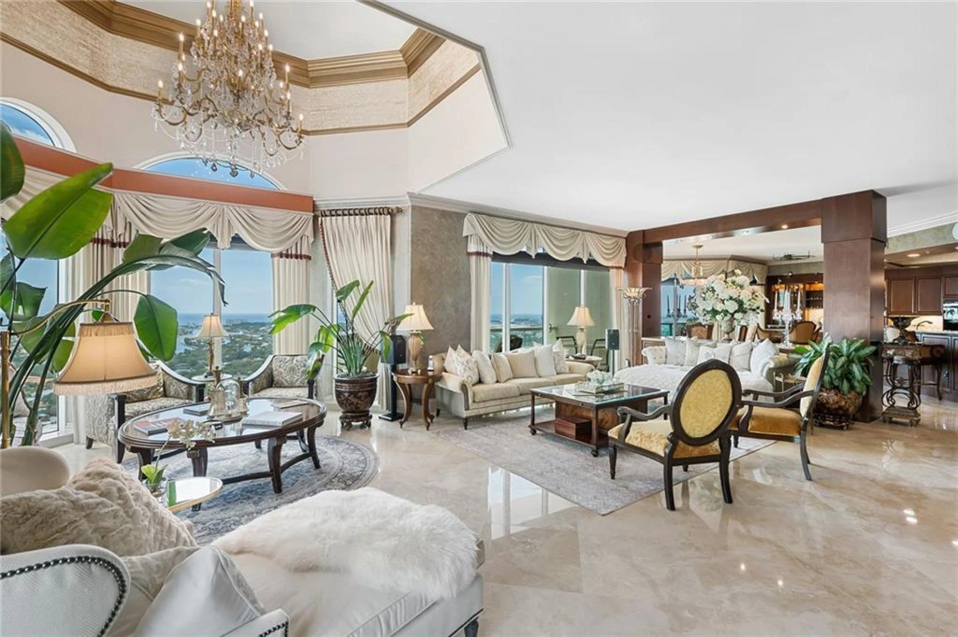 People Buy Luxury Condos For These 4 Reasons