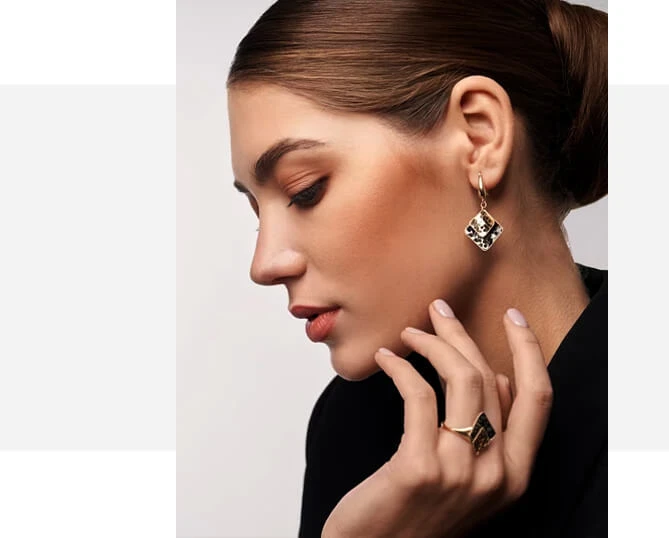 Give Shape to Your Imagination- Design Your Own Gold Jewellery in Dubai