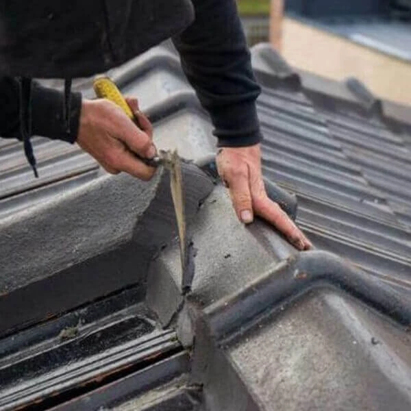 What should you know about roofer fife?