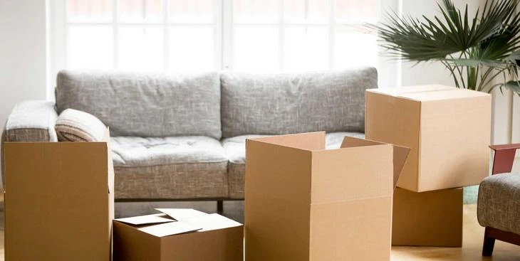 What are the advantages of movers and packers in London?