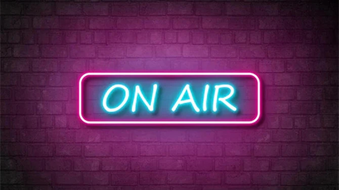 Six creative neon sign ideas for home and office