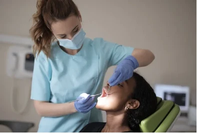 Emergency Extraction Experts: Quick and Painless Tooth Removal!