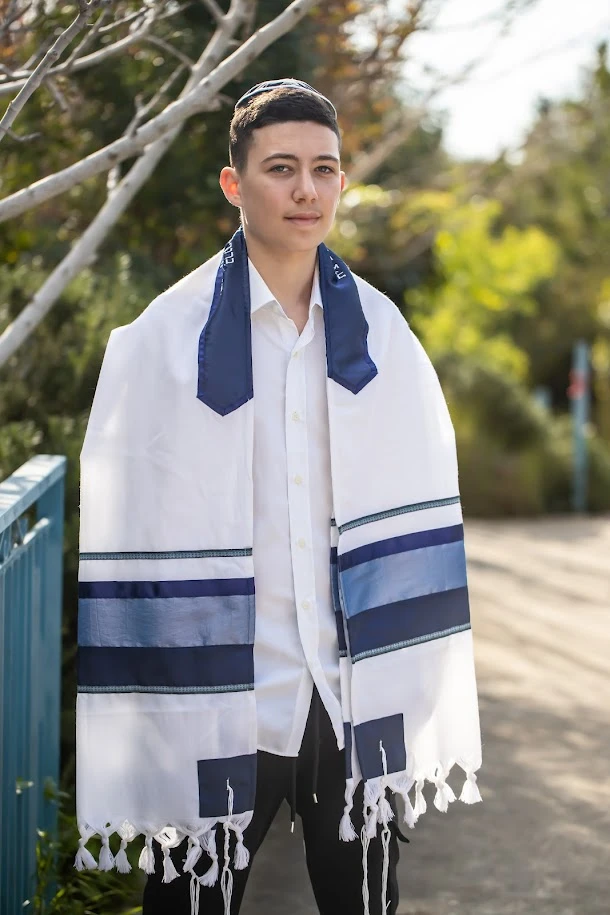A Guide to Finding the Best Tallit for Special Jewish Religious Acts