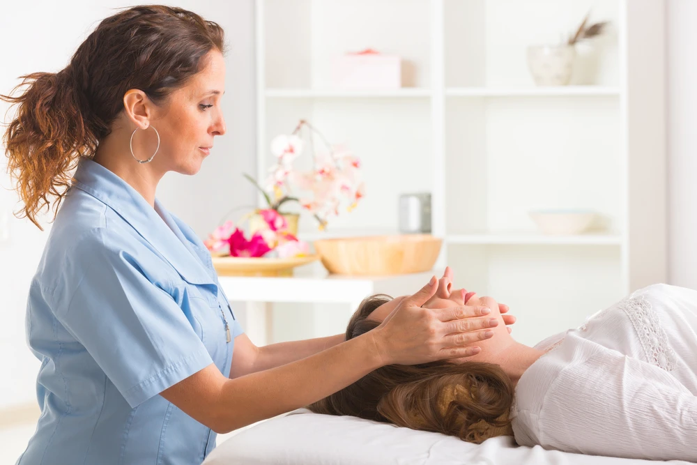 Find Reiki Therapist Near Me - Top Energy Healing Practitioners